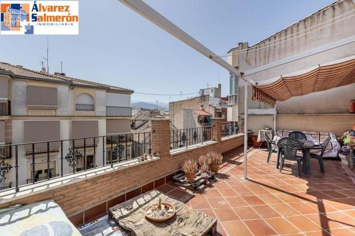 Aticos en venta en Granada, San Juan De Dios photo 0
