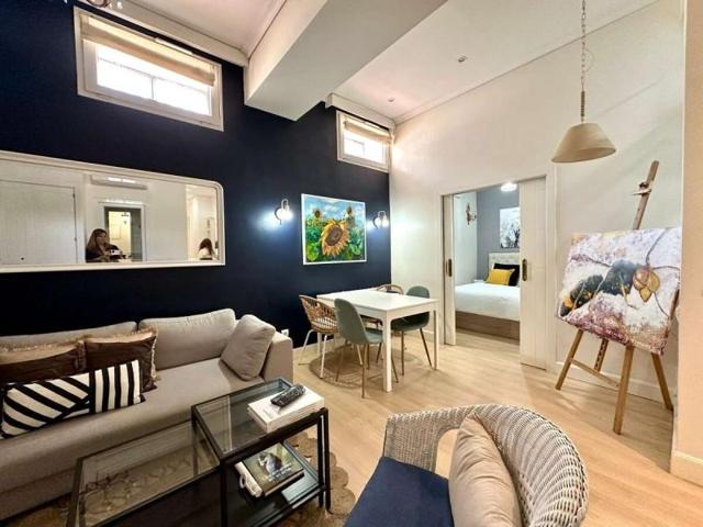 Apartamento en venta en Madrid, Salamanca photo 0