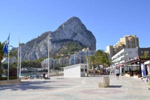 Apartamento en venta en Calpe, Calpe - Playa La Fossa photo 0