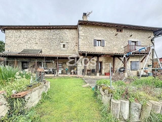 Casas de pueblo en venta en Vitoria-Gasteiz, Vitoria-Gasteiz photo 0