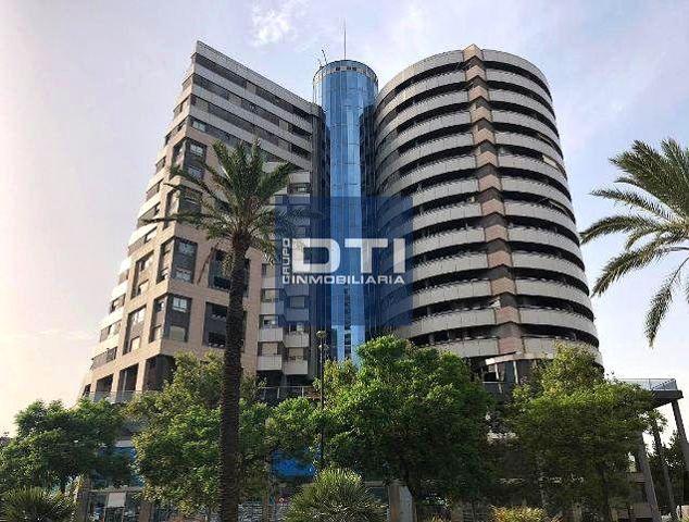 Piso en venta en Valencia, Carrer de la Safor, 46015 photo 0