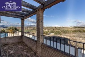 Chalet en venta en Atarfe, Urbanizacion los cortijos la ribera photo 0