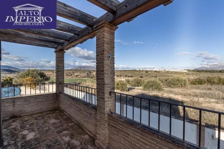 Chalet en venta en Atarfe, Urbanizacion los cortijos la ribera photo 0