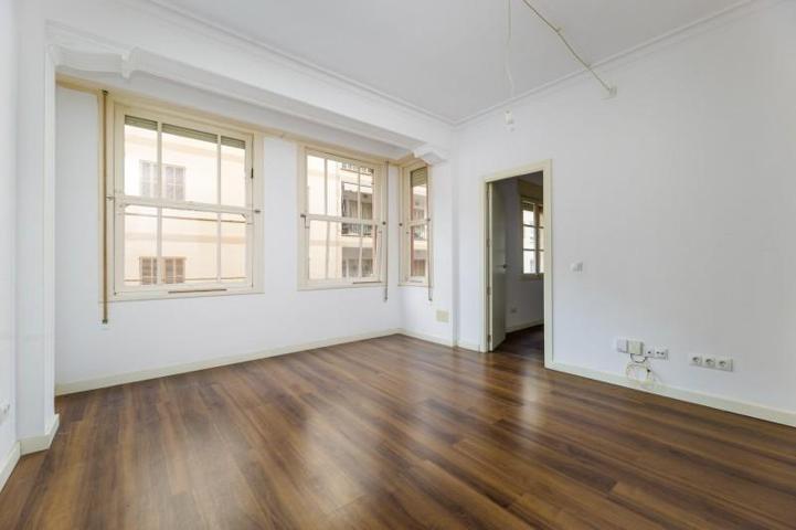 Piso en venta en Mallorca, Arxiduc photo 0