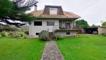 Chalet en venta en Fene, Maninos photo 0