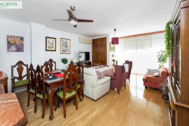 Piso en venta en Granada, Camino de ronda photo 0