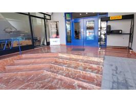 Local comercial en venta en Alzira photo 0