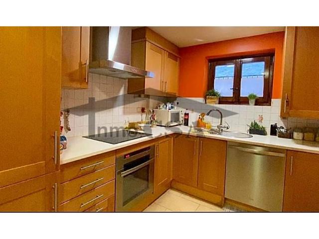 Chalet en venta en Puigcerdà photo 0