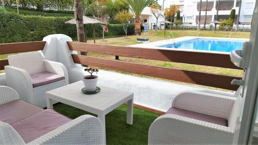 Piso en venta en Estepona, Selwo Hills photo 0
