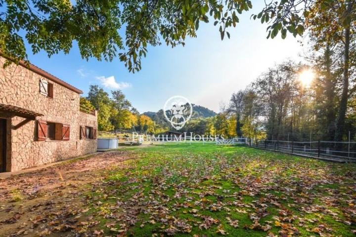 Casa con terreno en venta en Fogars de la Selva, Fogars de la Selva photo 0