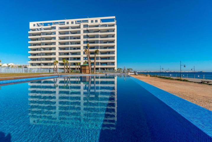 Apartamento en venta en Torrevieja, Punta prima photo 0