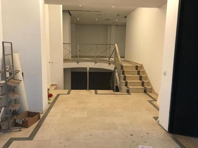 Local comercial en venta en Algeciras, Centro photo 0