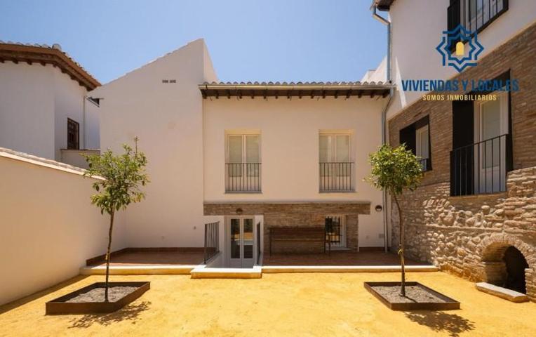 Piso en venta en Granada, Albaicín photo 0