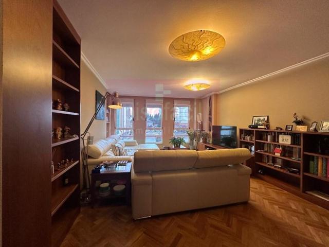 Piso en venta en Lugo photo 0