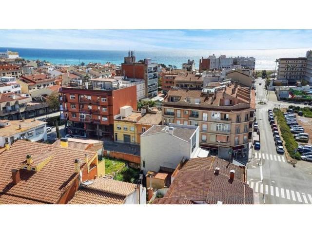 Casa en venta en Malgrat de Mar photo 0