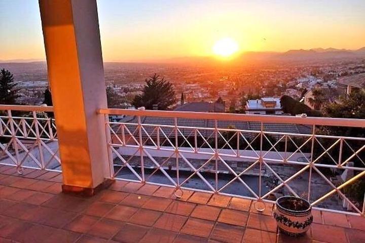 Chalet en venta en Monachil, COLINAS BERMEJAS photo 0