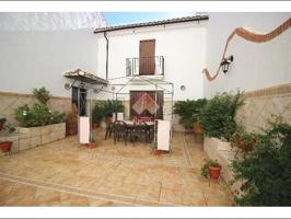 Casa en venta en Ronda, Avenida Málaga photo 0