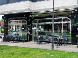 Local comercial en venta en Avilés, Avilés photo 0