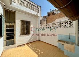 Casa en venta en Tavernes de la Valldigna, Centro photo 0