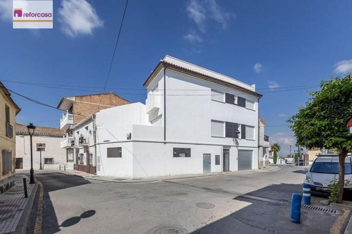 Edificio en venta en Churriana de la Vega, CHURRIANA photo 0