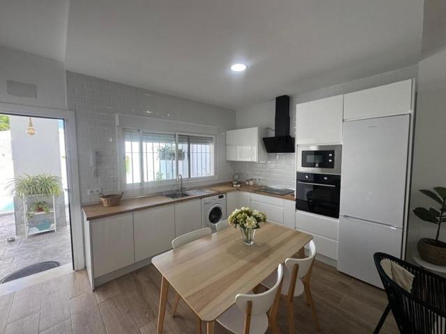 Casa en venta en Sanlúcar de Barrameda, Centro-Cabildo photo 0