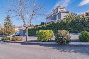 Chalet en venta en Monachil, Barrio de monachil photo 0