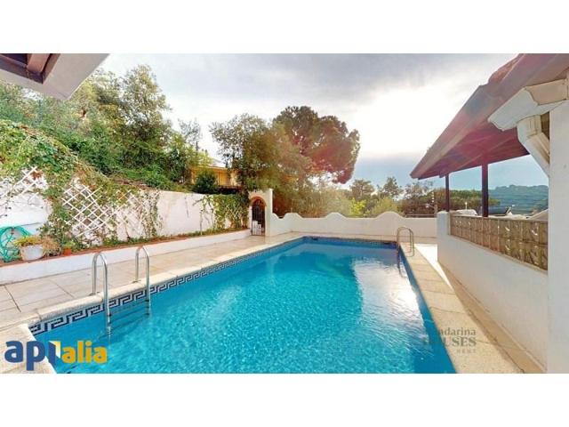 Casa en venta en Lloret de Mar photo 0