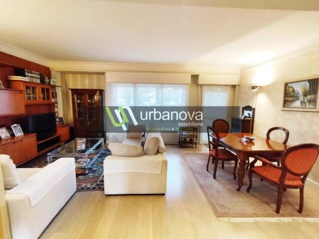 Chalet en venta en Lardero, Villapatro photo 0