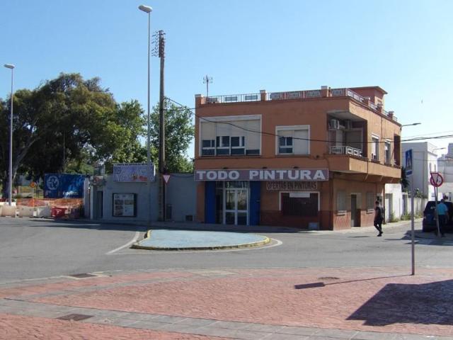 Edificio en venta en Algeciras, Varadero photo 0