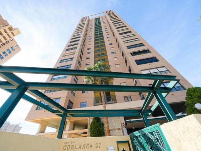 Piso en venta en Benidorm photo 0