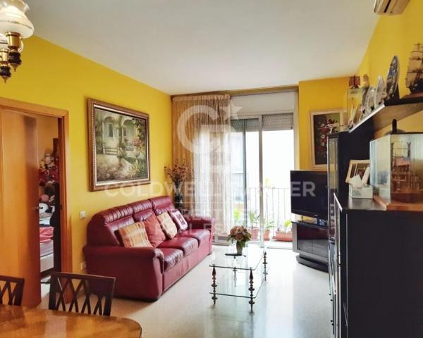 Piso en venta en Barcelona photo 0
