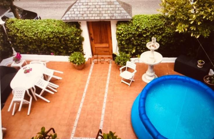 Chalet en venta en Laredo, Ever photo 0