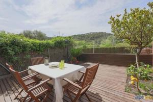 Adosada en venta en Sant Cebrià de Vallalta, CENTRICA photo 0