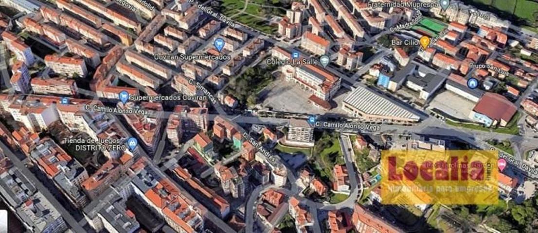 Edificio en venta en Santander photo 0