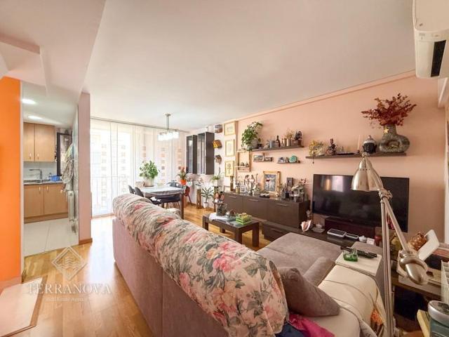 Bungalow en venta en Viladecans photo 0