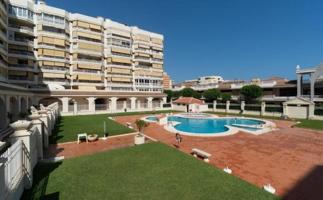 Apartamento en venta en Fuengirola, Los Boliches photo 0