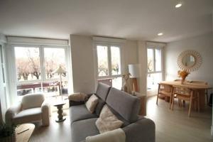 Piso en venta en Pinto, Centro photo 0