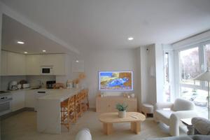 Piso en venta en Pinto, Centro photo 0