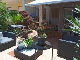 Bungalow en venta en Arona photo 0