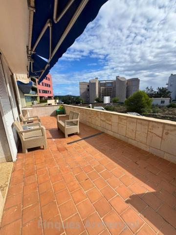 Piso en venta en Mahón-Maó, Maó photo 0