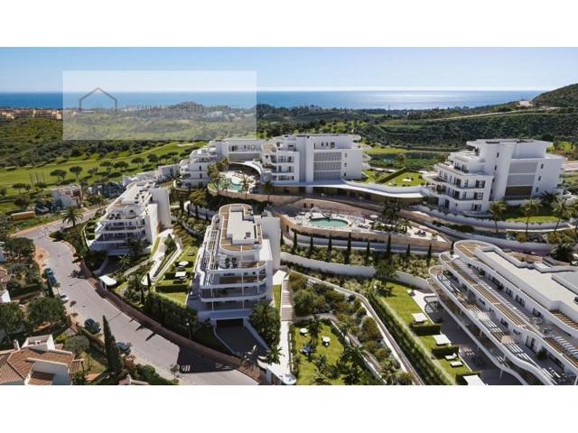 Apartamento en venta en Mijas photo 0