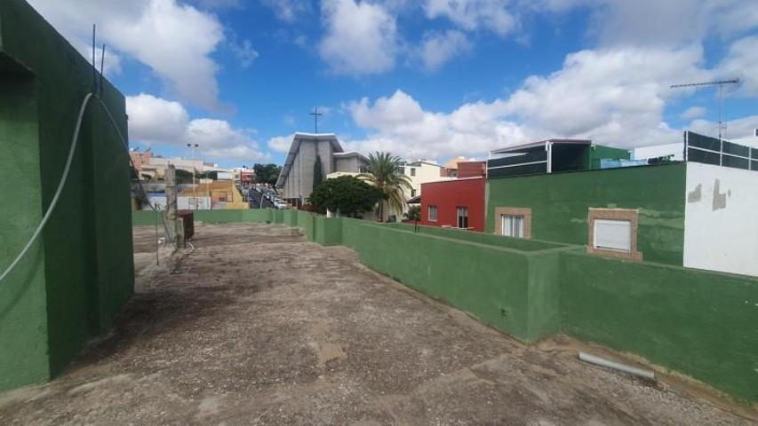 Terreno en venta en La Laguna, Calle Anatael Cabrera, 38320 photo 0