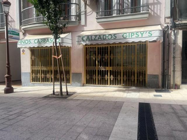 Local comercial en venta en Huelva, Centro photo 0