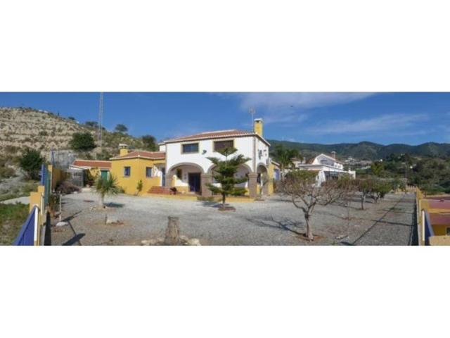 Chalet en venta en Motril, Los Tablones photo 0