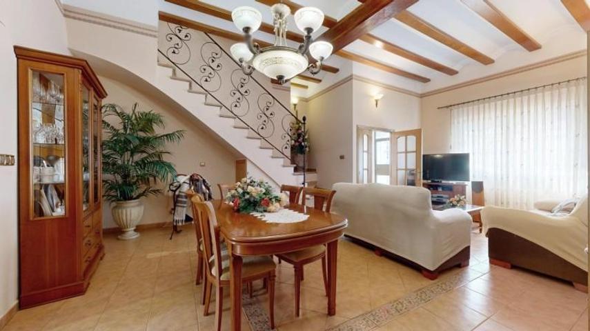 Casa en venta en Cheste, Cheste, Zona de - Cheste photo 0