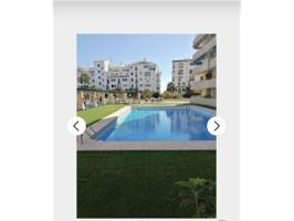 Piso en venta en Marbella, Puerto Banús photo 0