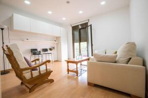 Piso en venta en Barcelona, El Clot photo 0