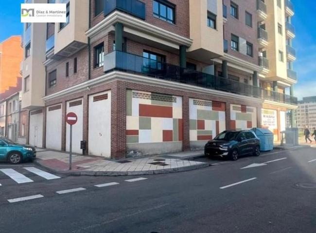 Local comercial en venta en León, La Lastra photo 0