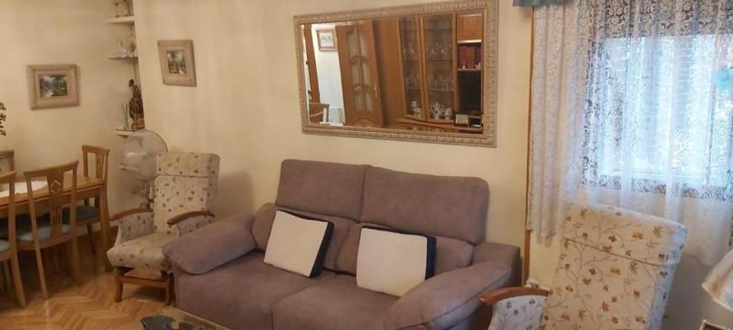 Piso en venta en Madrid photo 0