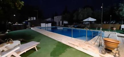 Chalet en venta en Puente Genil, Las palomas photo 0